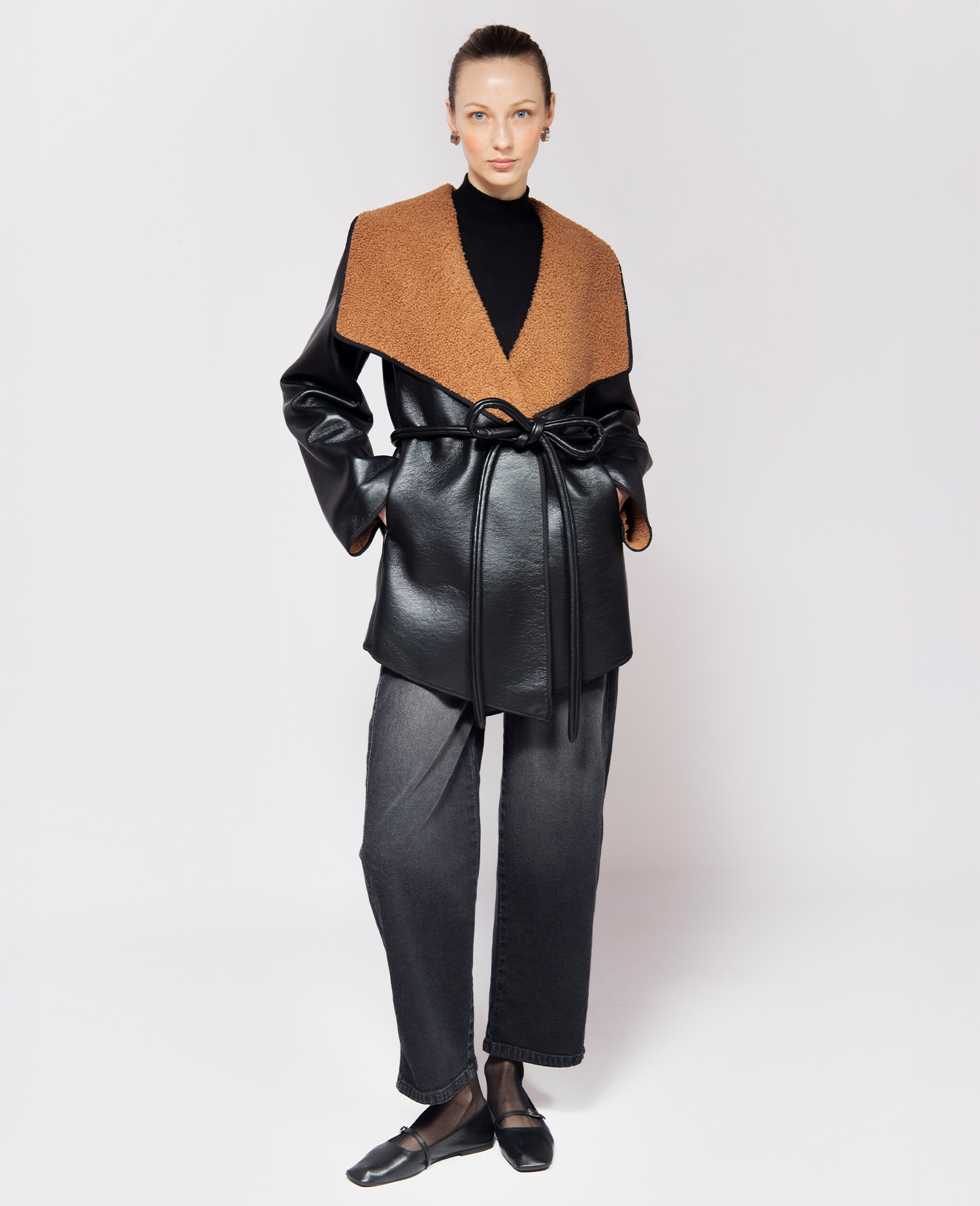 ENTREGA INMEDIATA Chaqueta Malenita Black & Caramel