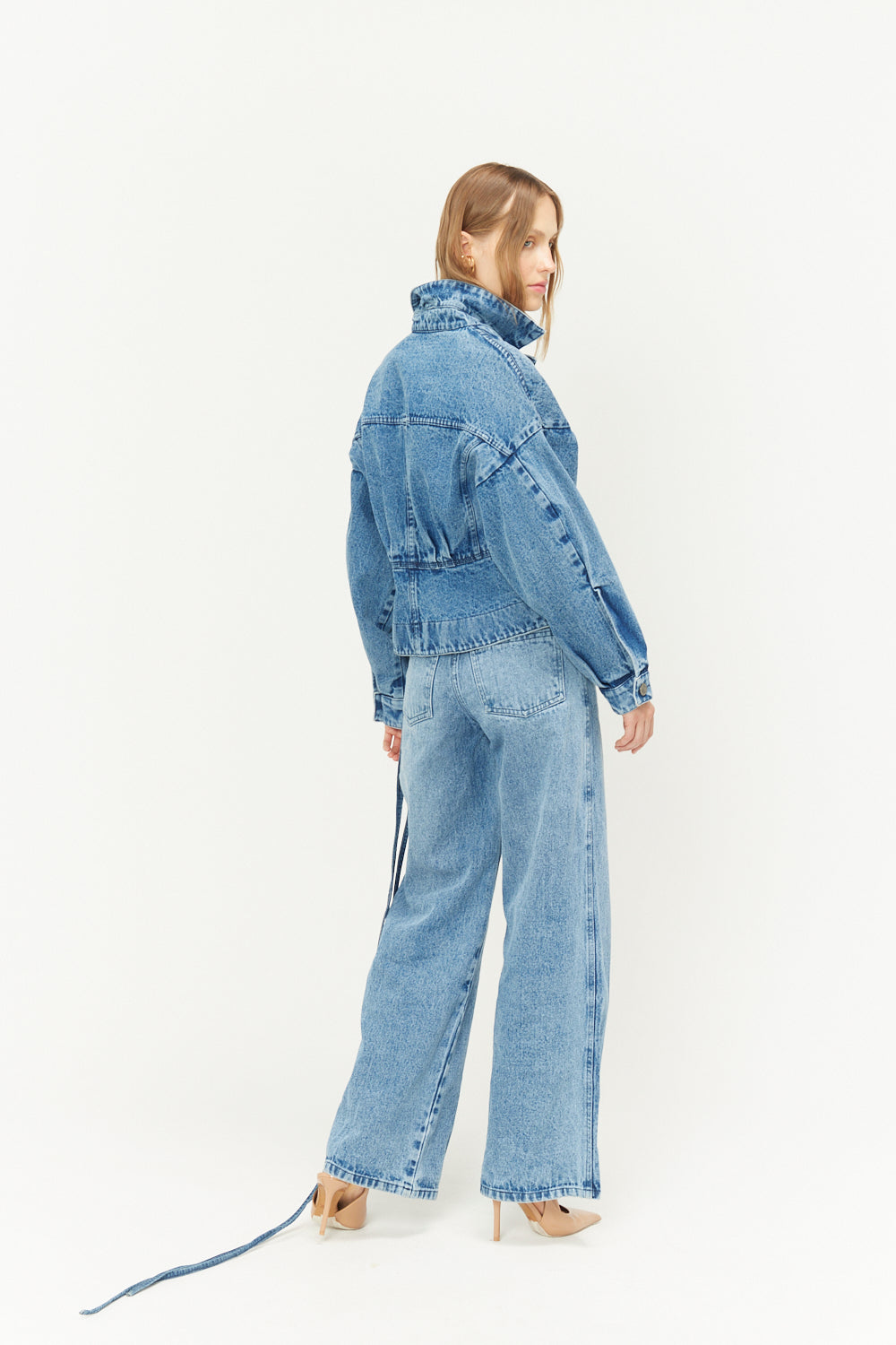 ENTREGA INMEDIATA / Chaqueta Dalcahue Medium Wash