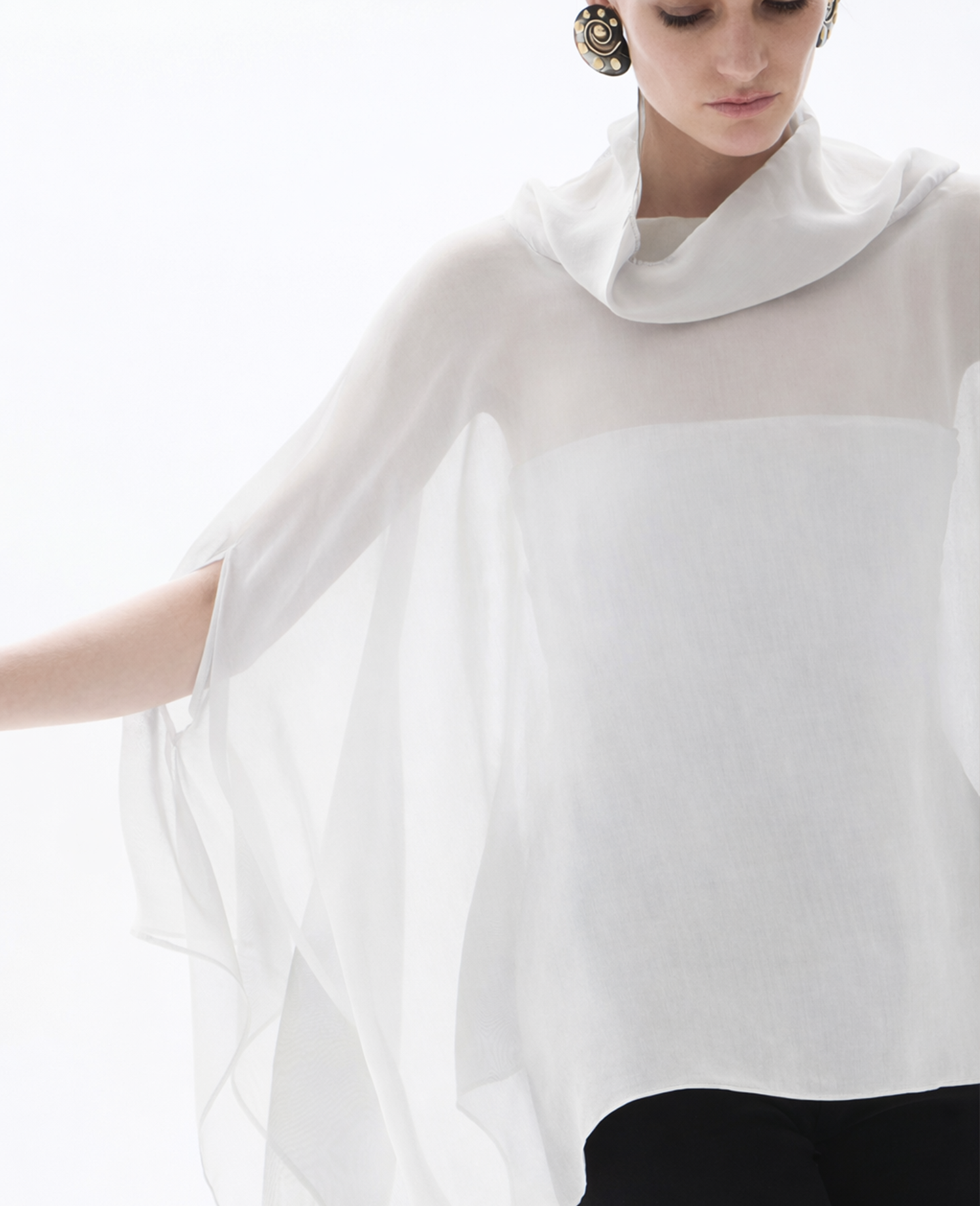 Top Yaca - White